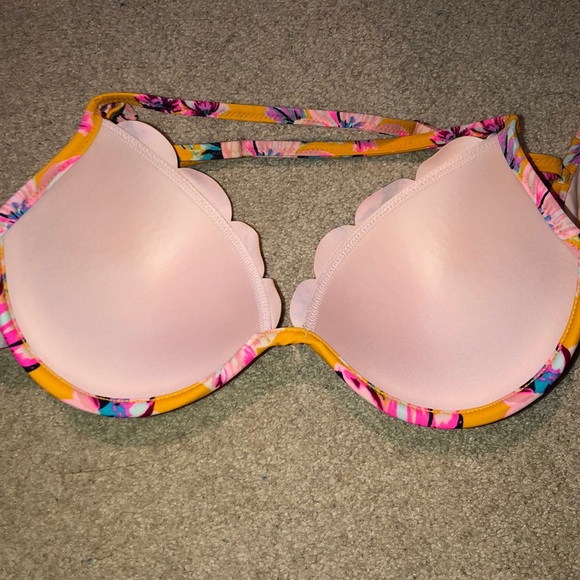 Shade and Shore Yellow Bikini - Picture 4 of 6